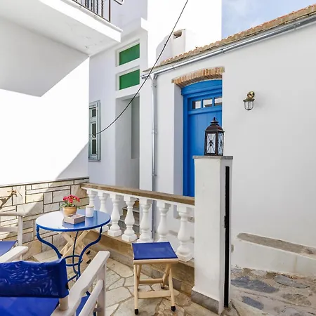 The Margi - Easy Living Near The Town